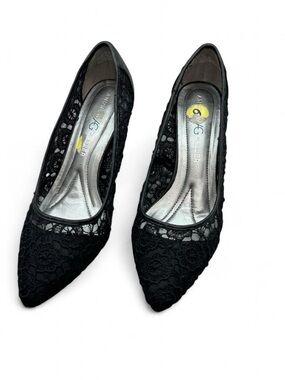 Elegant Black Lace Heels – Size 9 | Feminine & Timeless